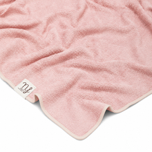 Load image into Gallery viewer, Pink bath towel
