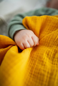 Knirose Swaddle - Coperta in mussola per neonati, 120 x 120 cm, in bambù e cotone, per neonati (bianco